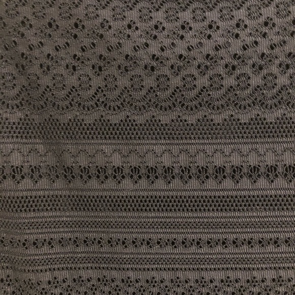 BANANA REPUBLIC GORGEOUS STRETCH THICK LACE DRESS - Picture 2 of 4